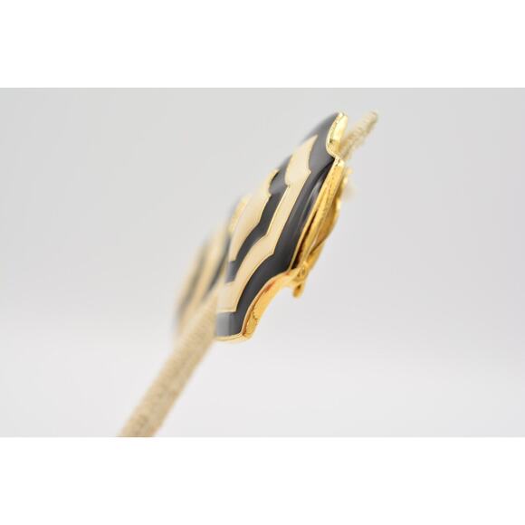 Fernando Vintage Clip Earrings Black White Enamel Gold Chunky FO Signed 80s Bin8 - Picture 10 of 12